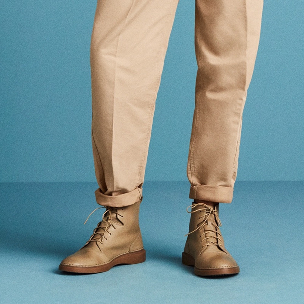 Clarks Hale Rise Sandstone Leather Boots